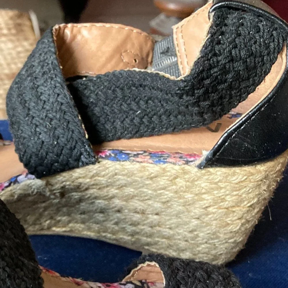 Black Weave Wedges for Girls